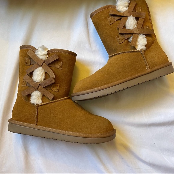 Koolaburra by UGG Victoria Short Women’s Winter Boots - Picture 1 of 11